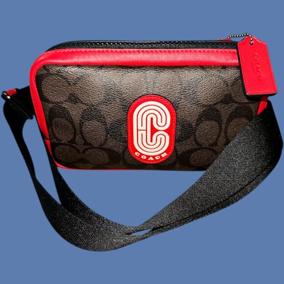 NWOT Coach Phone Crossbody In Signature Canvas With Coach Patch (F9) - Picture 1 of 5